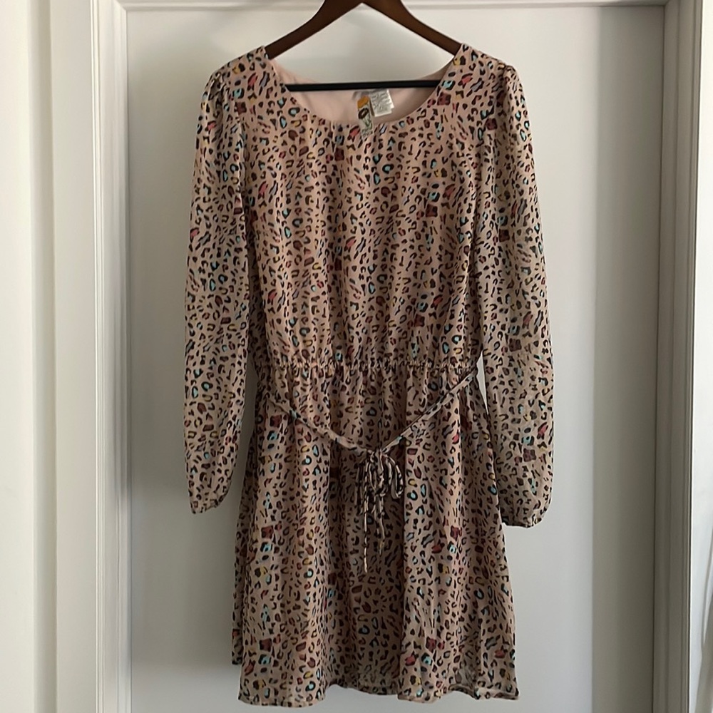 Leopard print long sleeve dress (L)